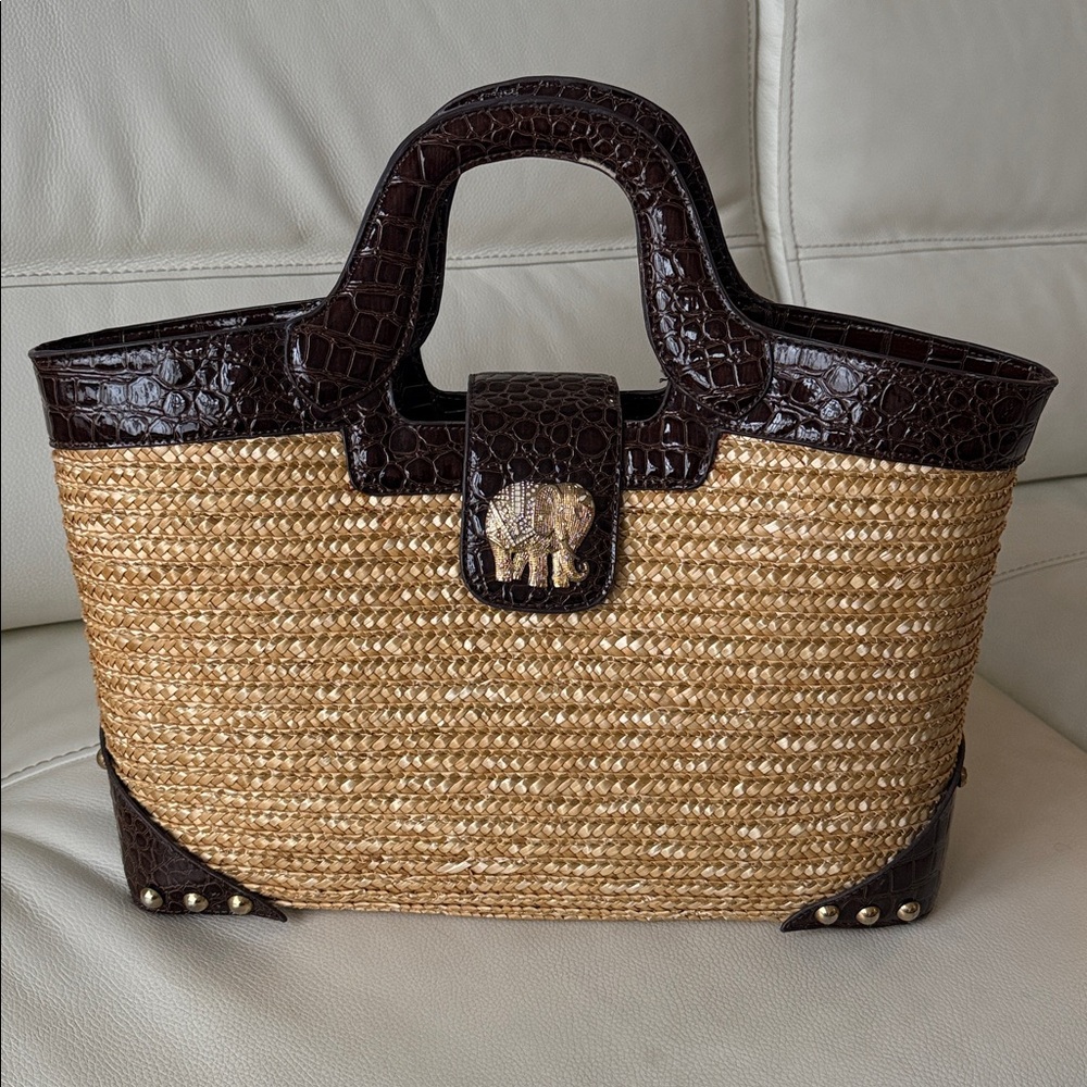Lilly Pulitzer Lace Ivy Straw Tote Bag - Picture 3 of 17